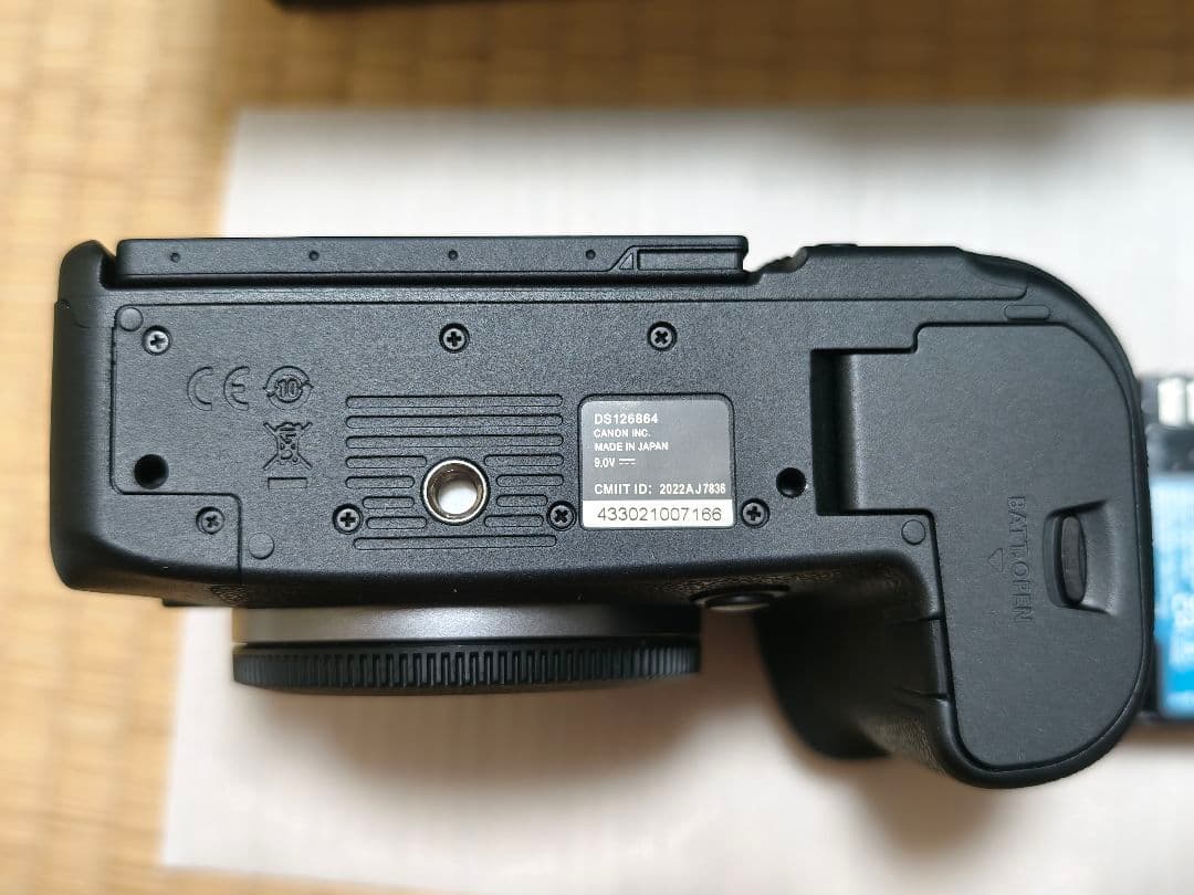 Canon EOS R6 Mark2 ボディシャッター回数1750元旦特価