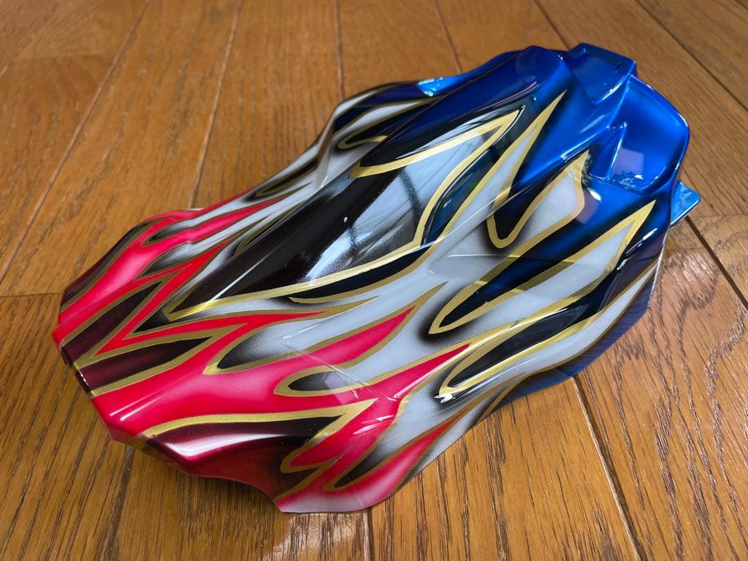 DB 01 ドゥルガ　タミヤ新品塗装済ボディ　赤青系