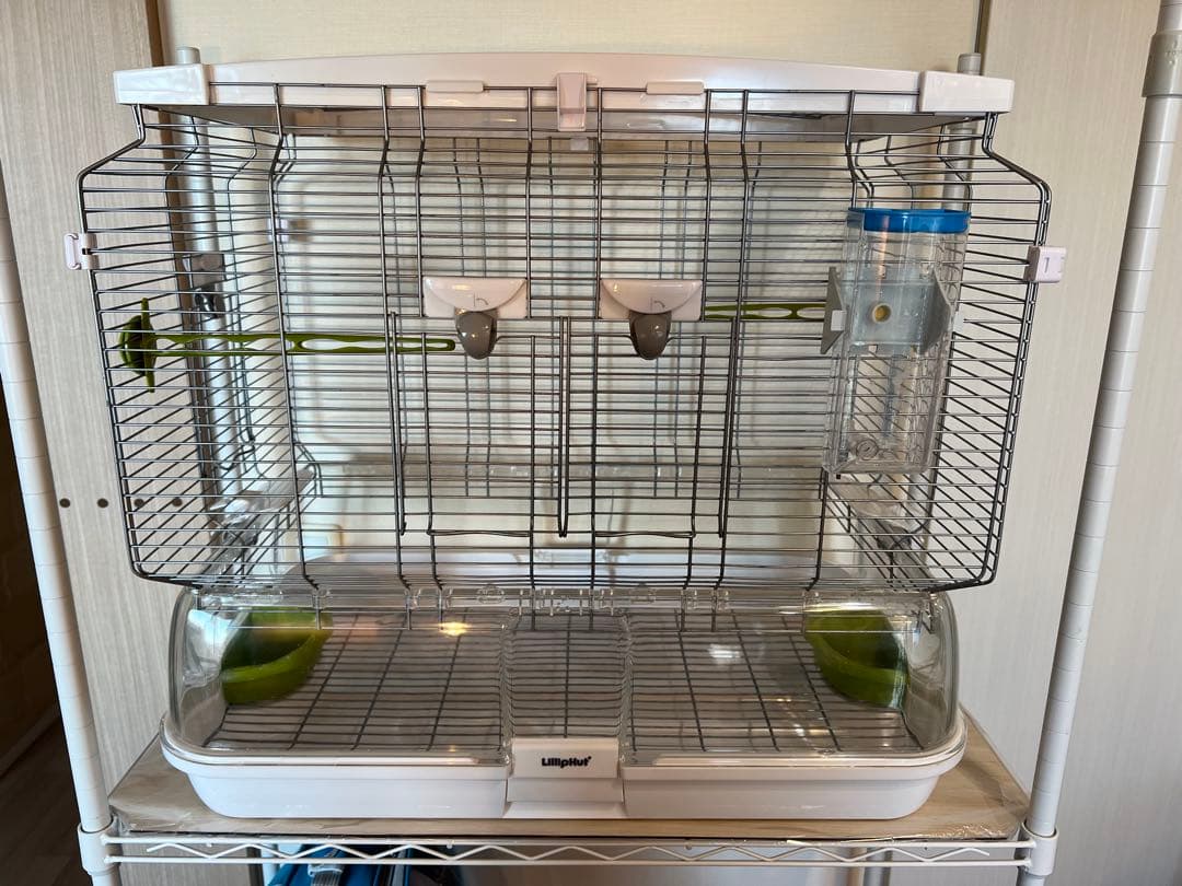 鳥かご 鳥籠　透明アクリル　Hagen