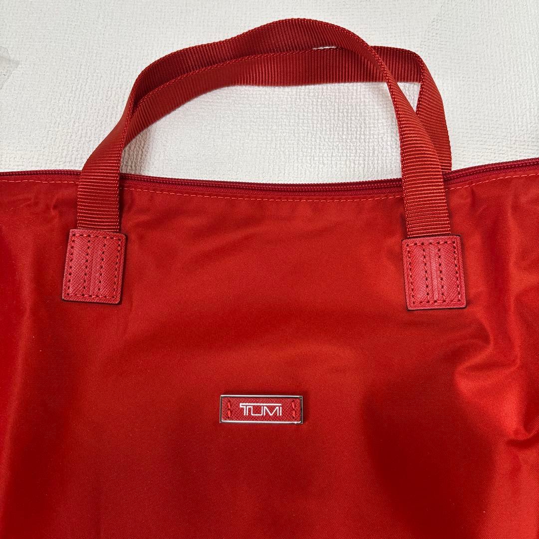 トゥミ折り畳みトートバッグ