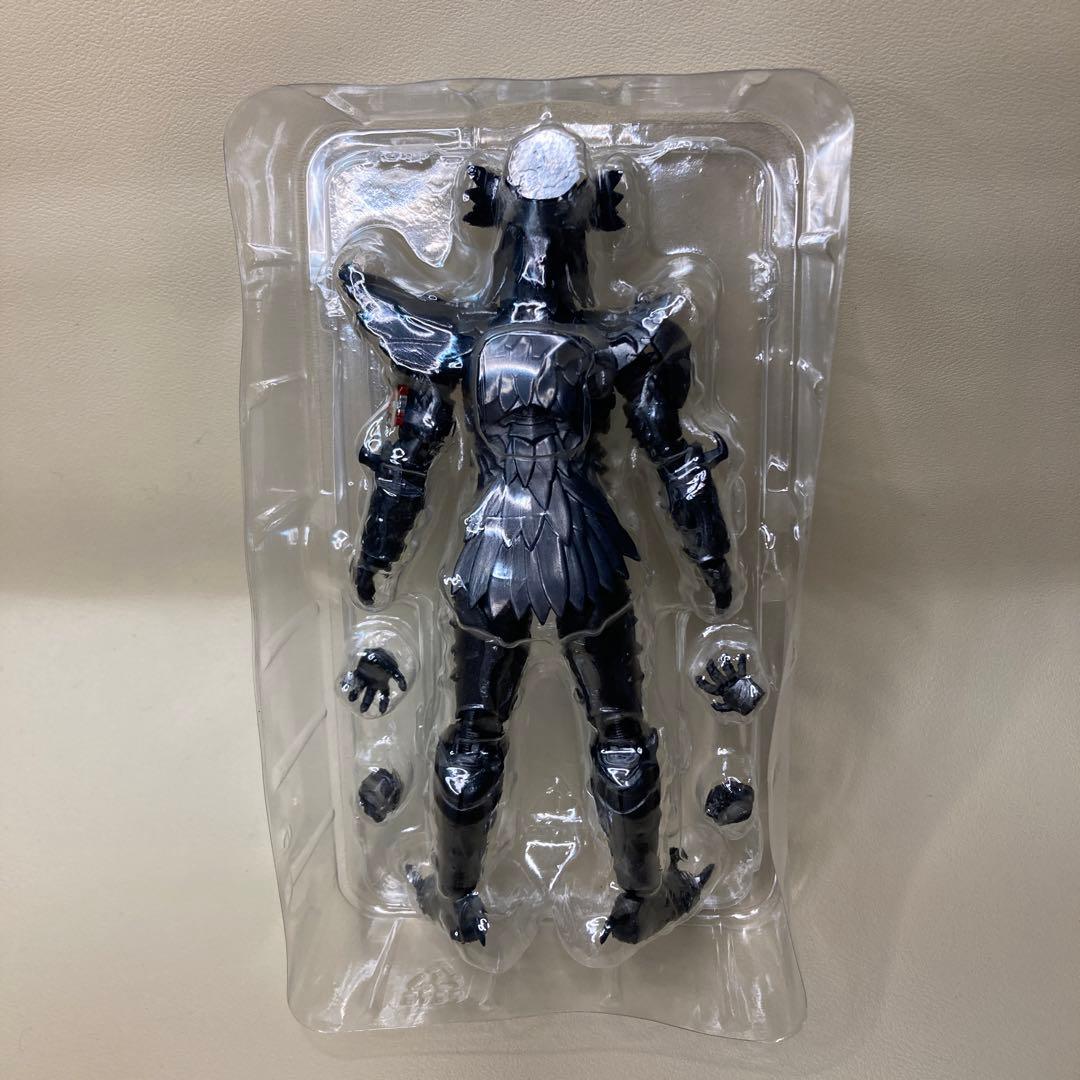 S.H.Figuarts カラスアマゾン　仮面ライダーアマゾンズ　Crow