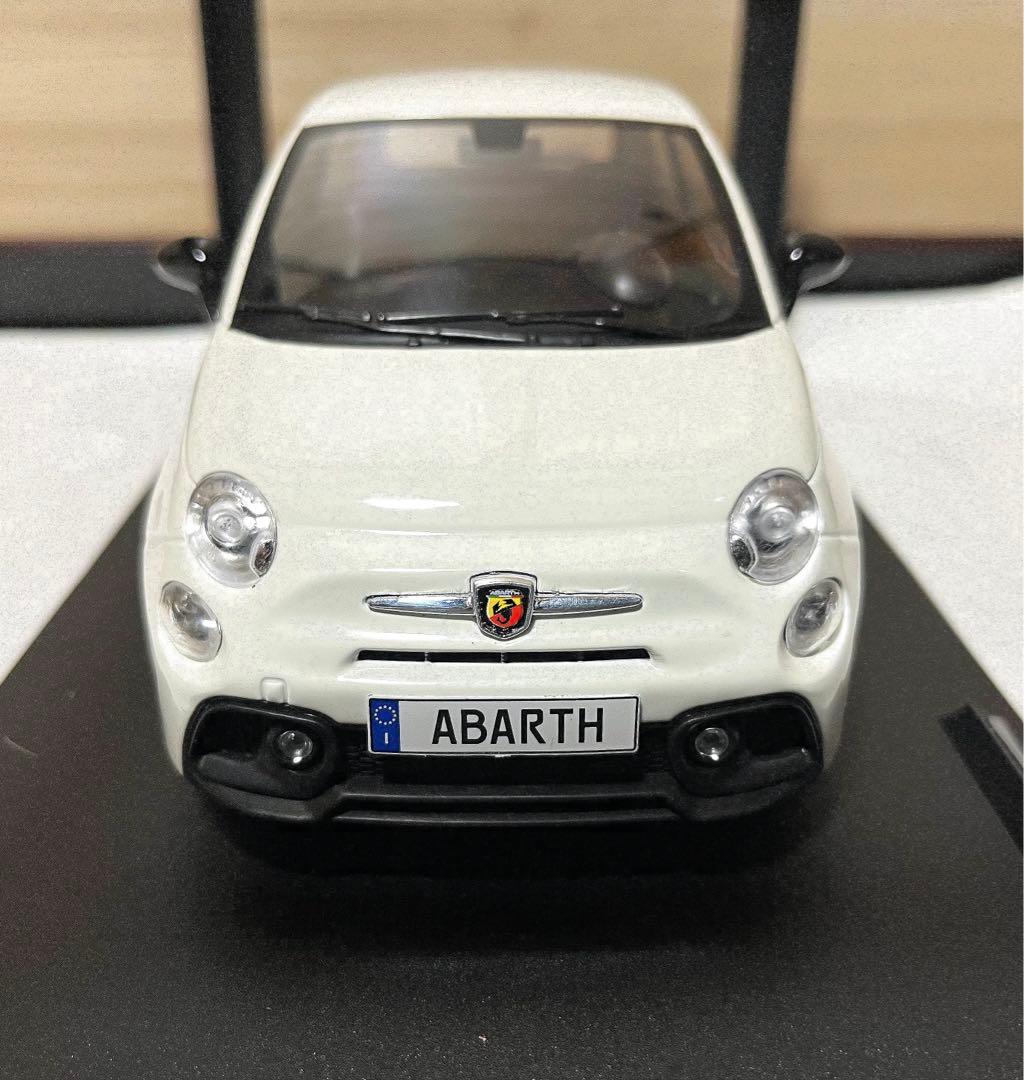 ミニカー SOLIDO 1/18 FIAT NUOVA 500 ABARTH 595
