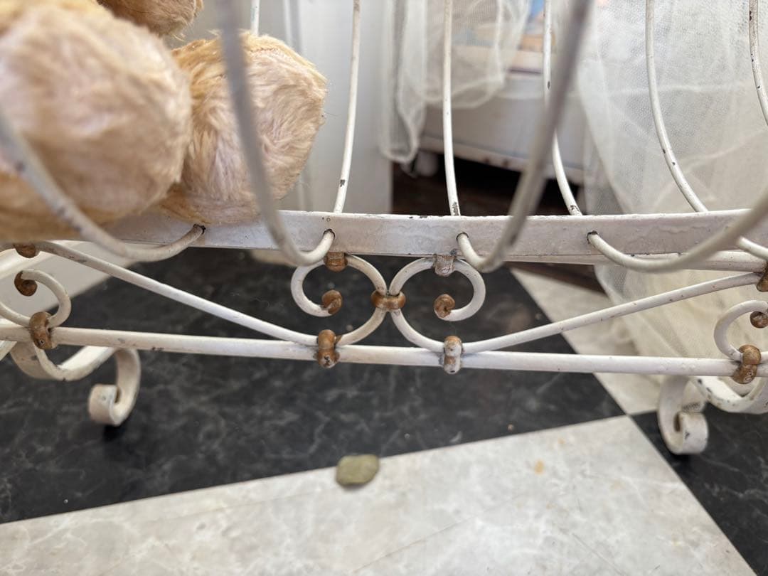 フランスアンティークドールベッド