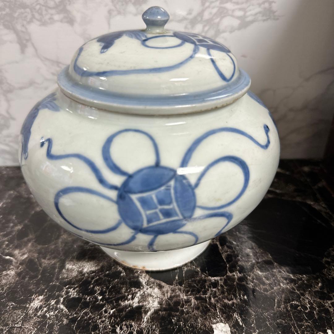 李朝、　分院、獅子、宝寿紋、蓋付き、壺。