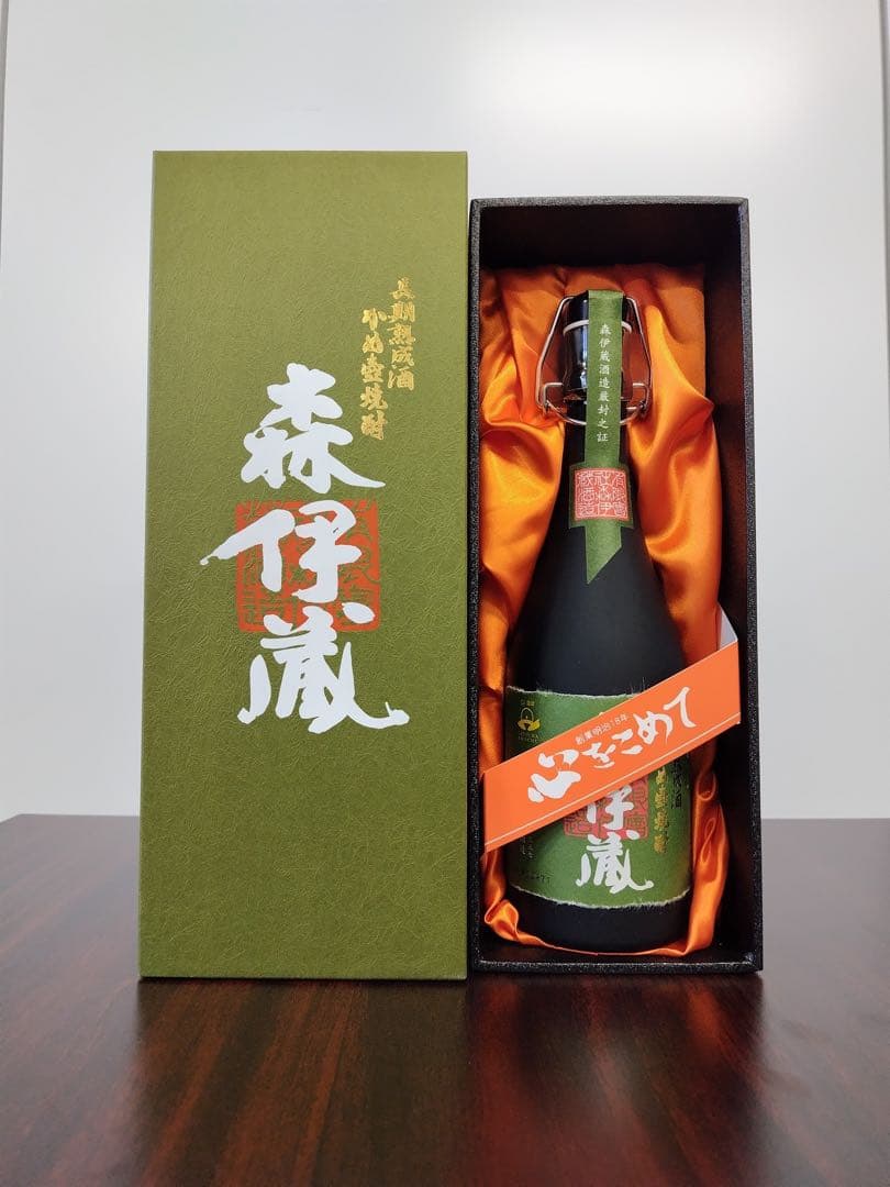 極上森伊蔵 長期熟成酒　かめ壺焼酎 ギフトボックス入り　720ml
