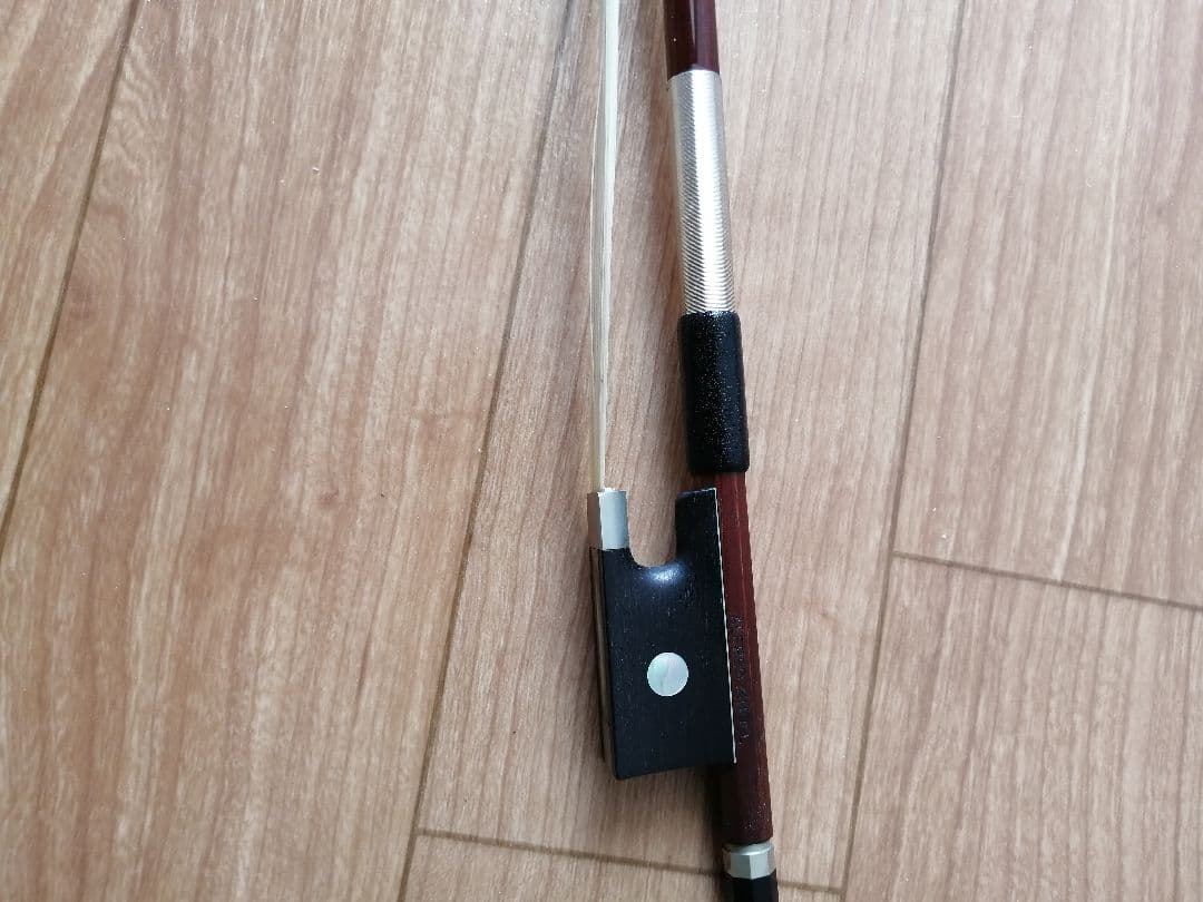 ヴァイオリン　弓　alfred・knoll