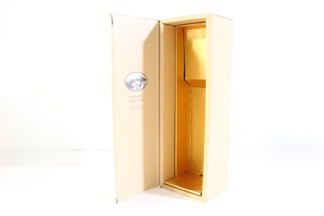 【未開栓】サントリー 山崎蒸留所 樽出原酒 600ml 酒精57度