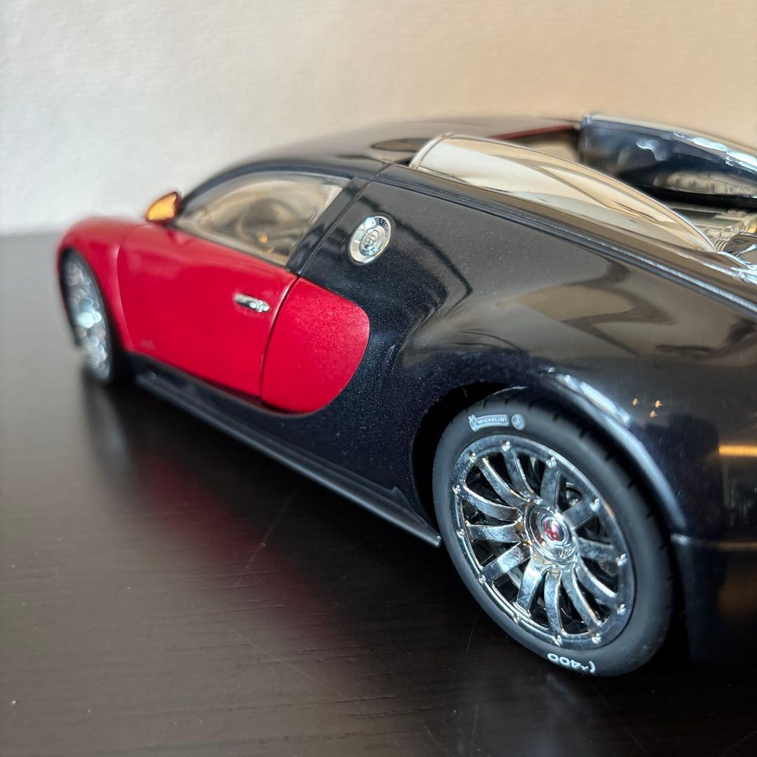 限定モデル AUTOART Bugatti Veyron 16.4 1/18