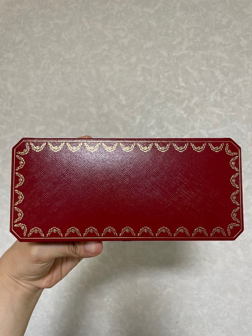 お値下げしました。Cartier ゴールド ボールペン 専用ケース付き