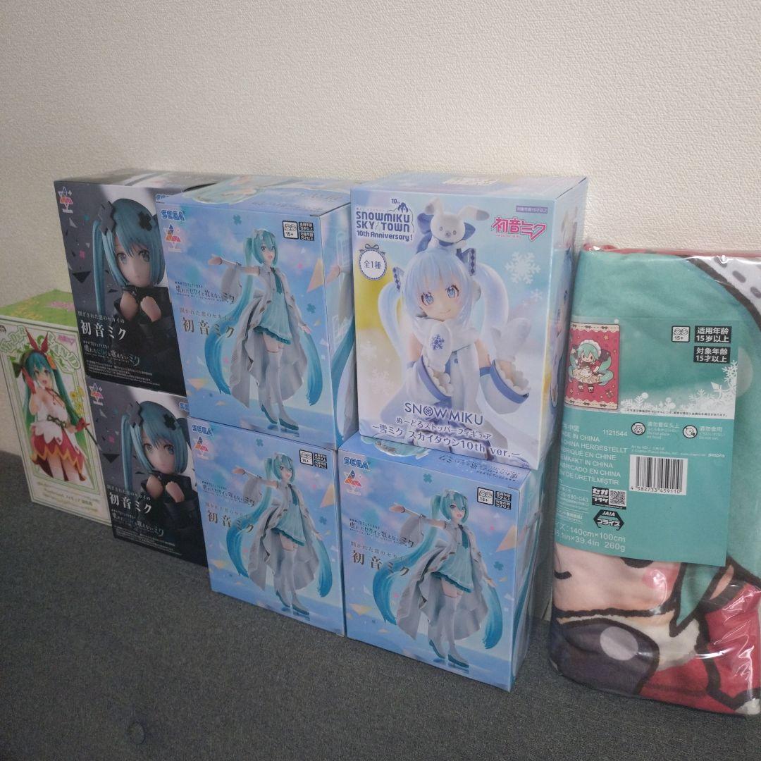 初音ミクフィギュア　ブランケットセット