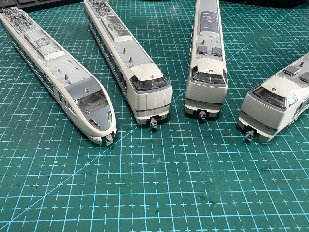 KATO JR683系2000番台「しらさぎ」 5両基本＋3両増結フルセット