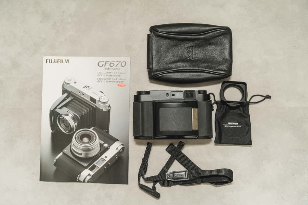 【年末特価】FUJIFILM GF670（フジフィルム）セットSET