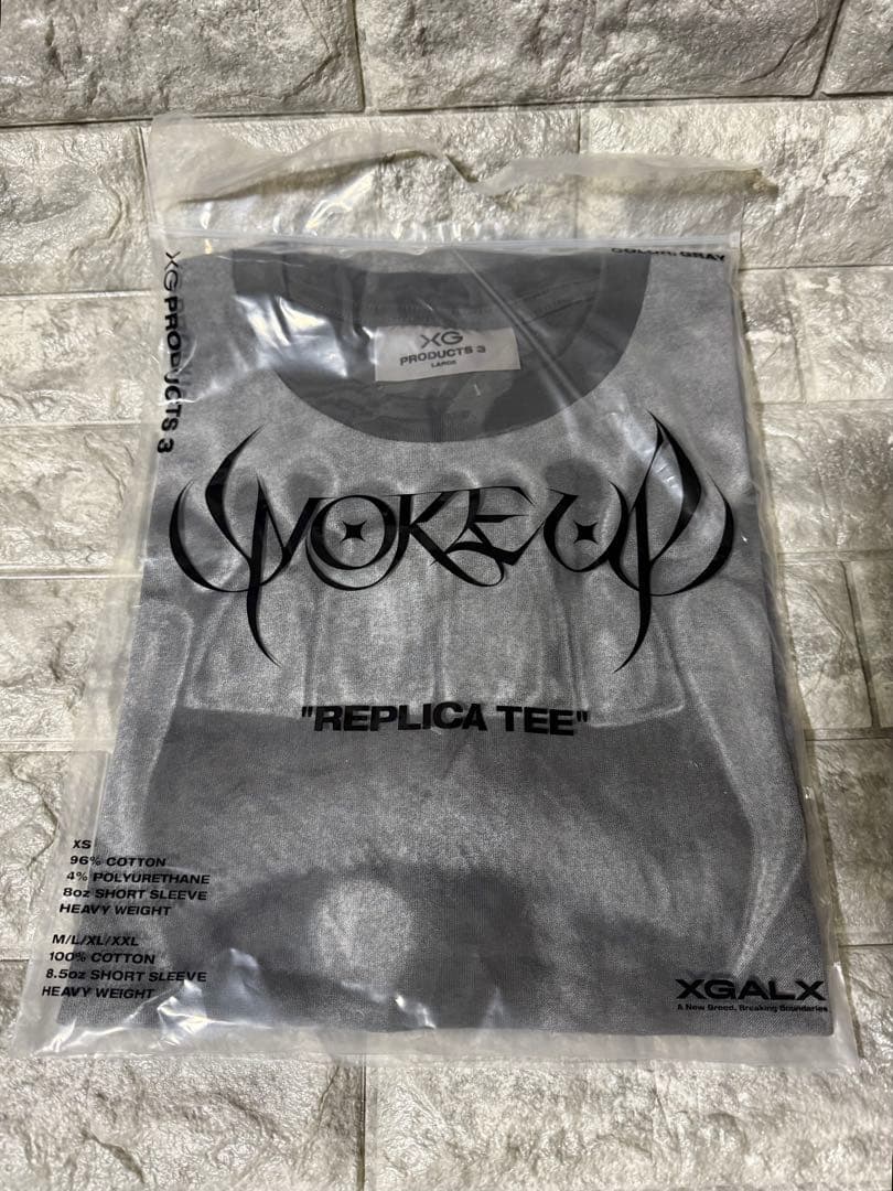 XG WOKE UP レプリカT Tシャツ L 新品未開封品