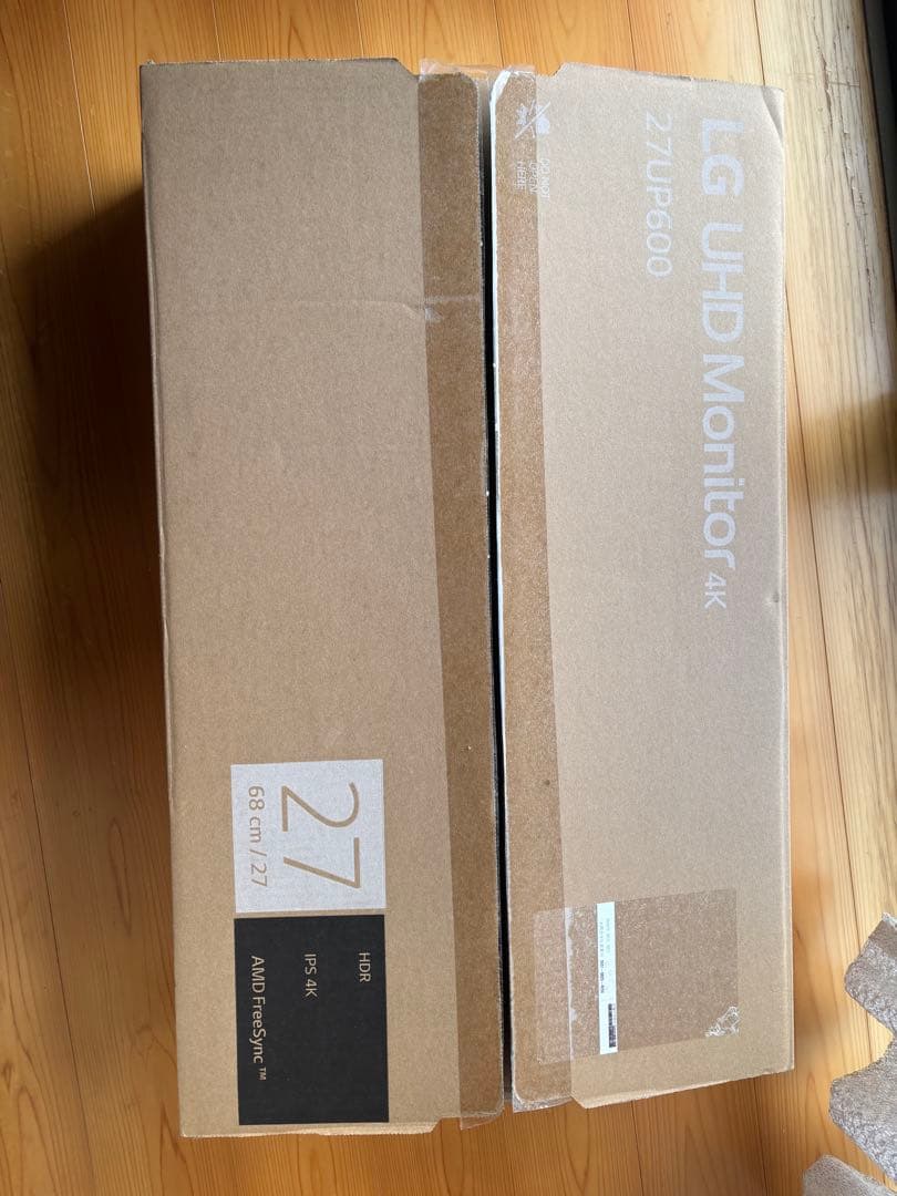 LG 4Kディスプレイモニター　27UP600-W 27インチ