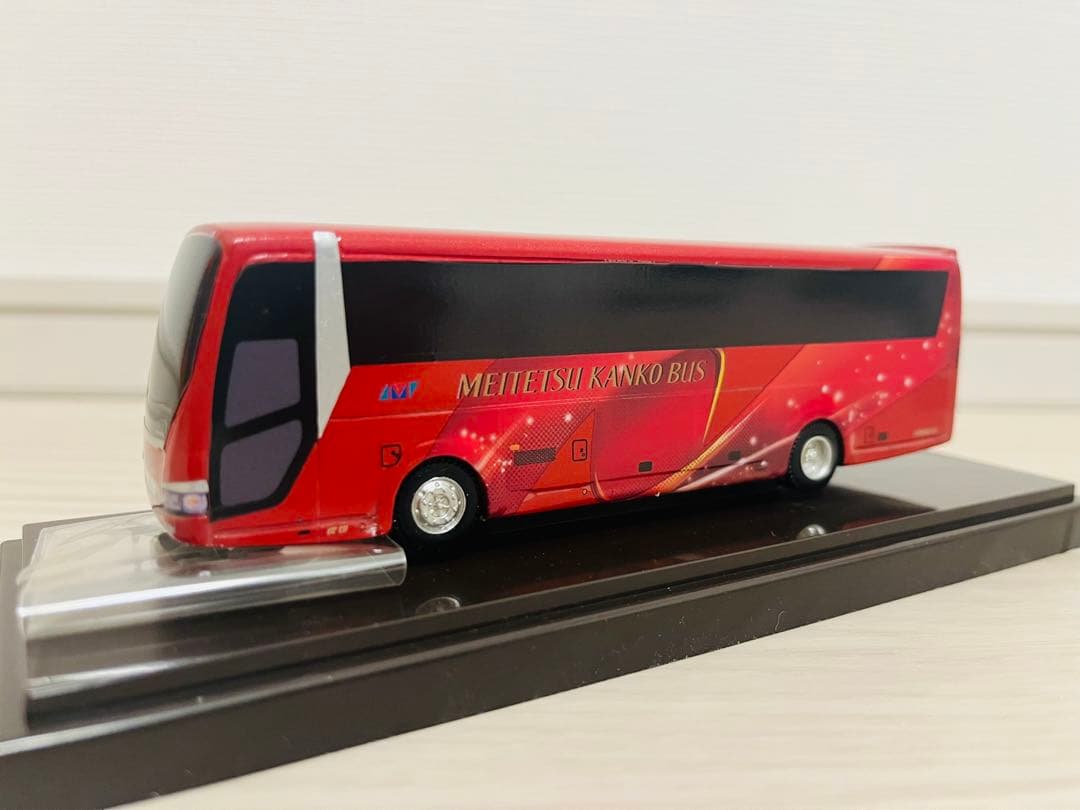名鉄観光バス 『ゼウス』1/80スケールモデル 赤