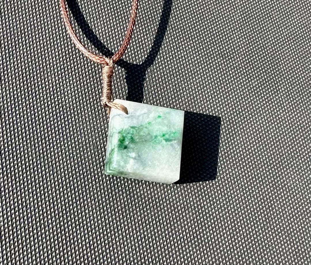 2025.4.22 四方平安　糸魚川最上級極品ロウカン氷翡翠