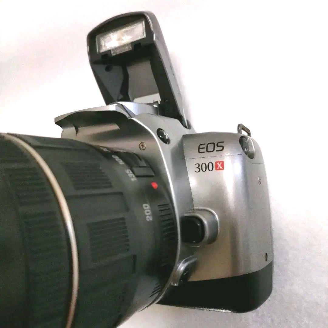フィルムカメラ　EOS300x(海外仕様のKiss7)タムロン28~200