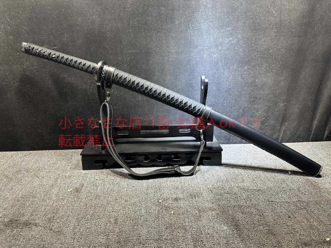 侍は刀を打ってビルを殺した 古兵器 武具 刀装具 日本刀 模造刀 居合刀