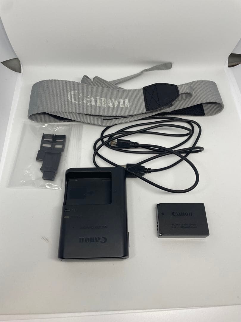 【中古】Canon EOS Kiss X7 白 レンズ3本セット