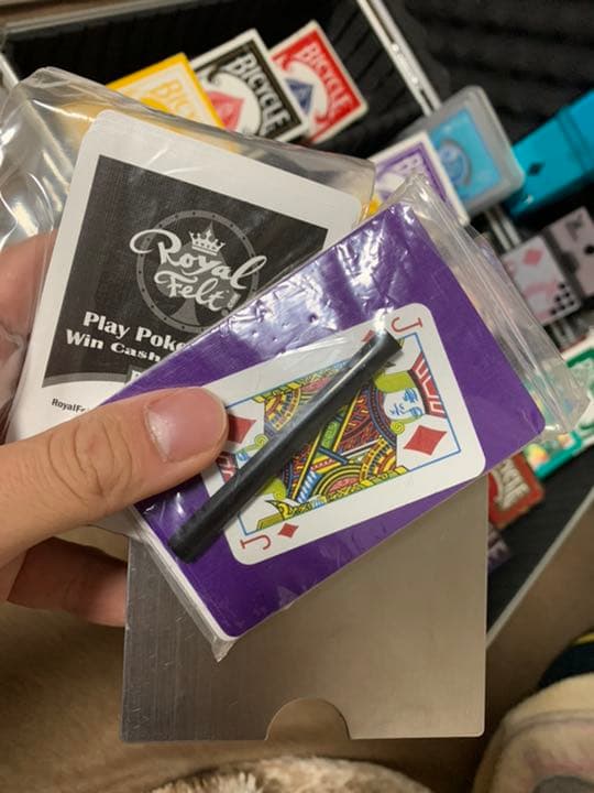 『見逃し厳禁』手品・マジックトランプセット！