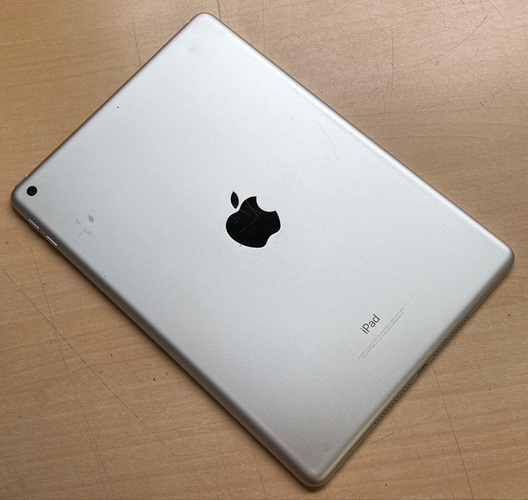 iPad 第6世代　A1893　Wi-Fiモデル　シルバー　32GB #6