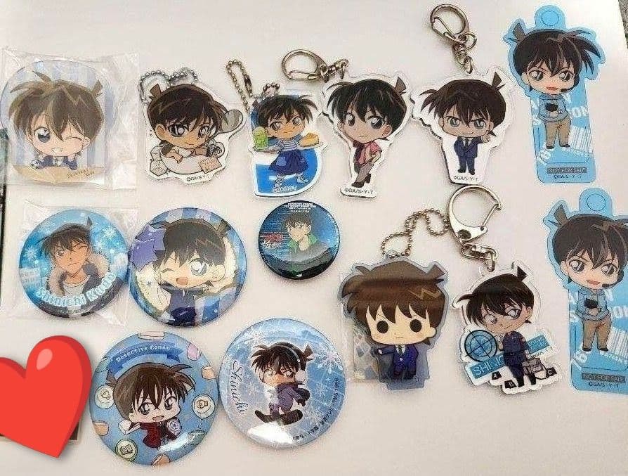 名探偵コナン　工藤新一　グッズ　14点セット　シークレットナイト　缶バッジ　レア