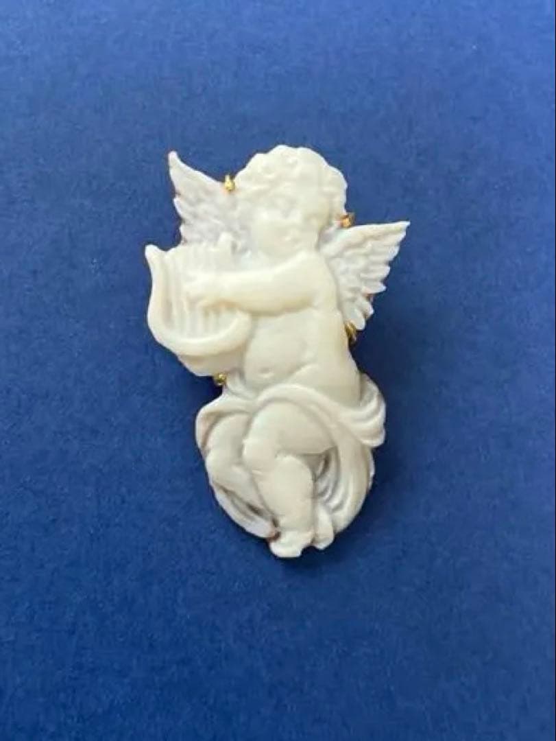 カメオ　k18天使ペンダント