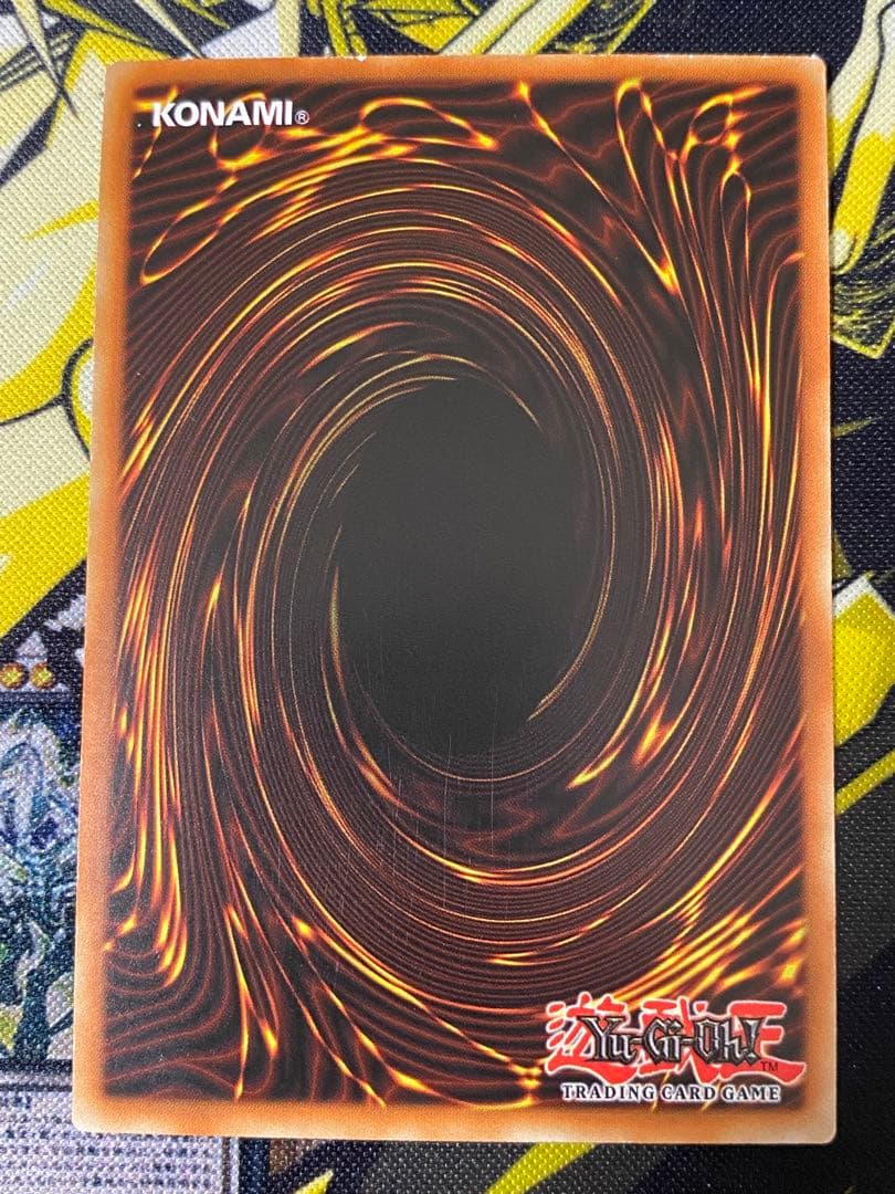 遊戯王 ブラック・マジシャン 英語版 ウルトラ RP レトロパック