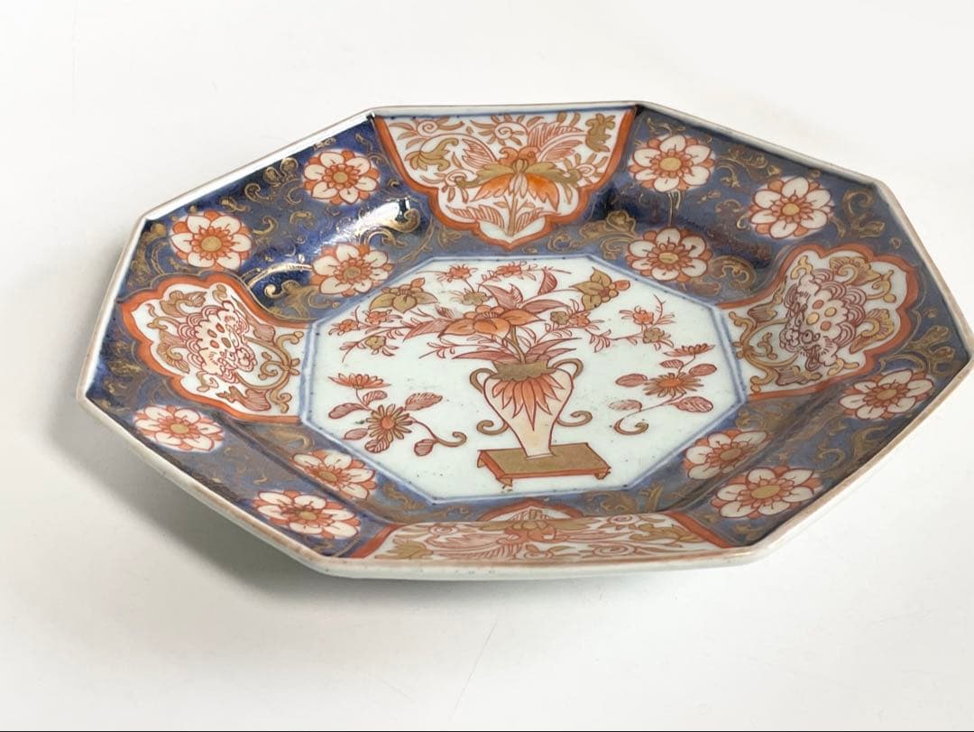 骨董　アンティーク　古伊万里　色絵花瓶獅子図八角皿　輸出伊万里　元禄　輸出手