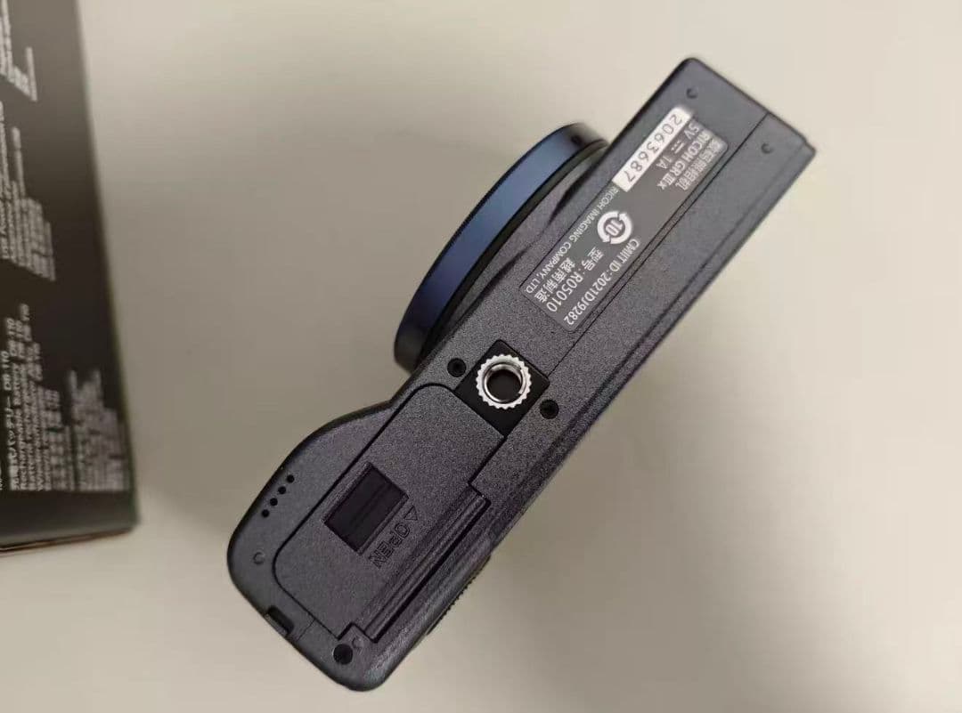 デジタルカメラ RICOH GR3x urban edition