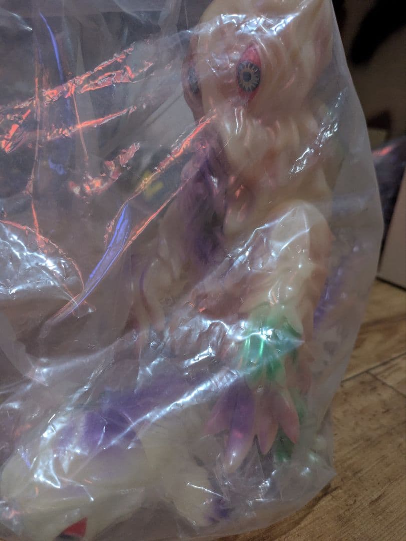 マルサン 世紀の大怪獣 ヘドラ350 蓄光 紫緑赤