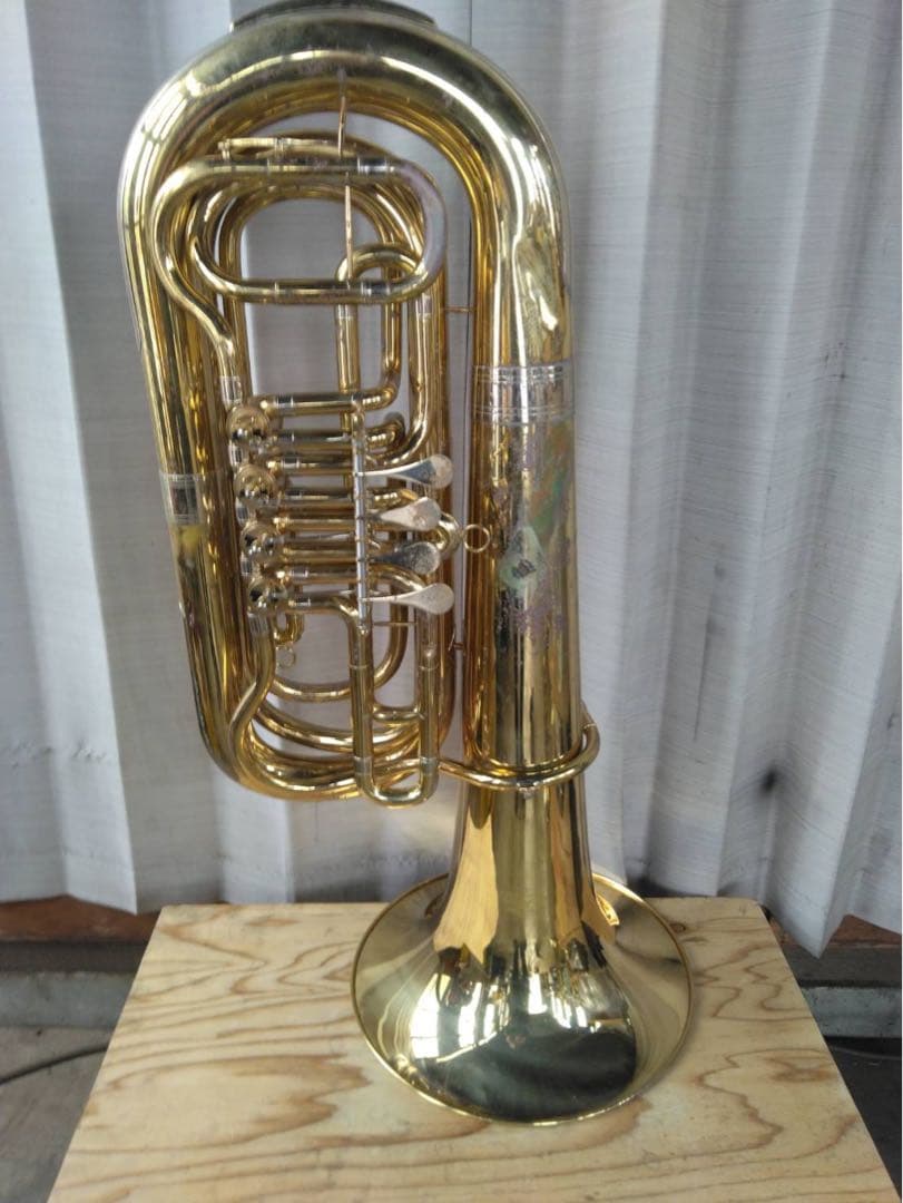 チューバ　管楽器（大）J Michael