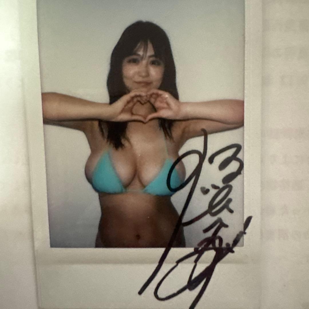 バ*園様 福井梨莉華 水色ビキニ ハートポーズ 直筆サイン入りチェキ写真