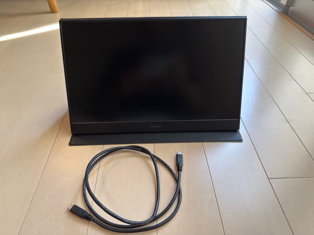 アイリスオーヤマ モバイルモニター 15.6インチ ILD-A16262KS-B