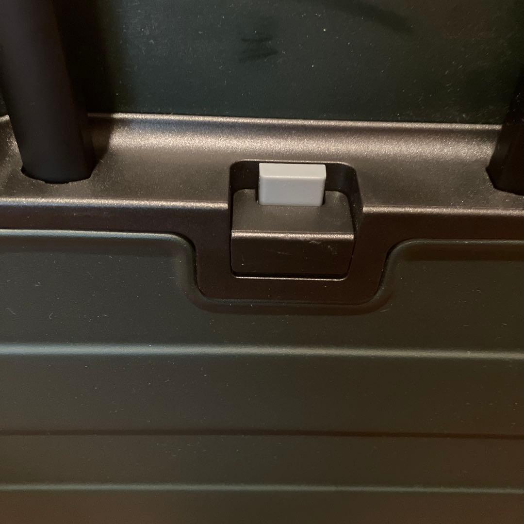 i*）様 MUJI バーを自由に調節できる　 ハードキャリーケース（３６Ｌ）カー