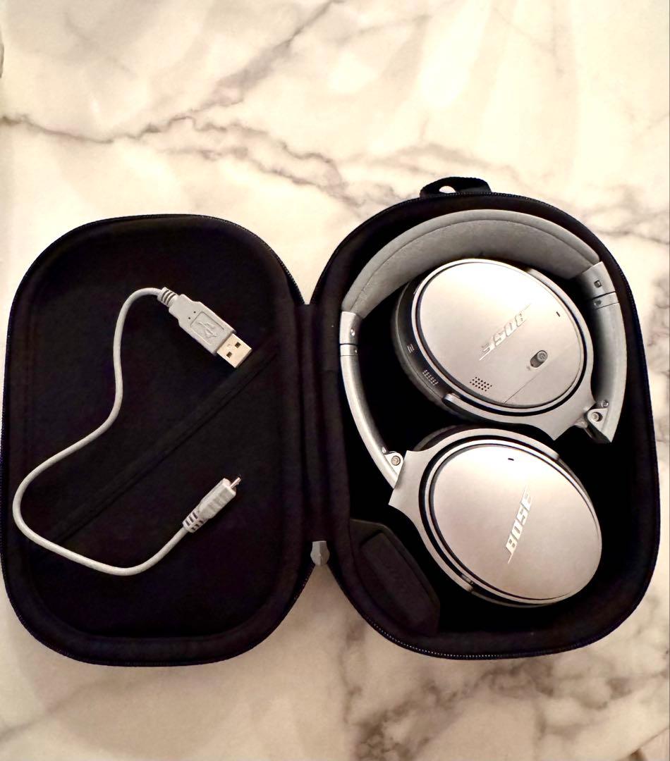 【希少な廃盤カラー】 BOSE QuietComfort 35II シルバー