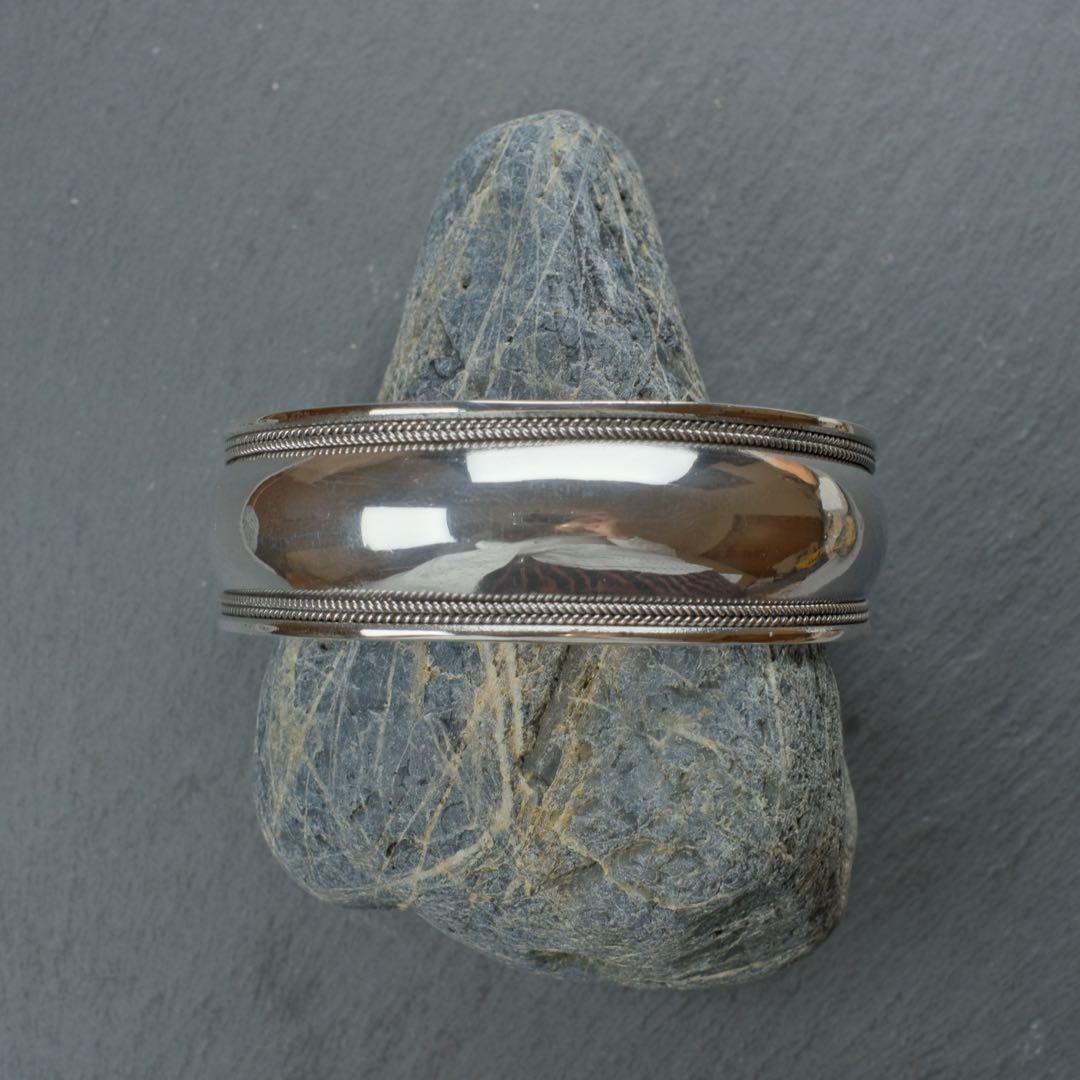 シルバー925 Silver ワイドトライバルバングル/軽研磨仕上げ