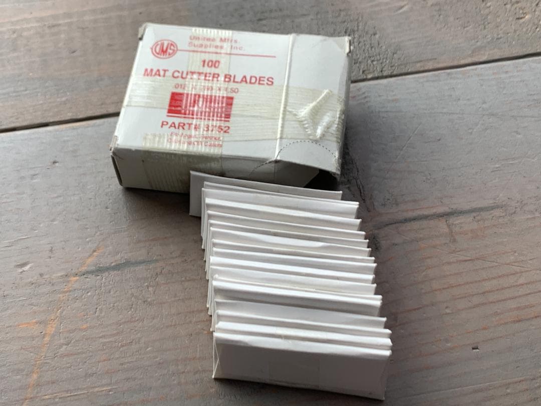 LOGAN COMPACT MAT CUTTER　model#301-s