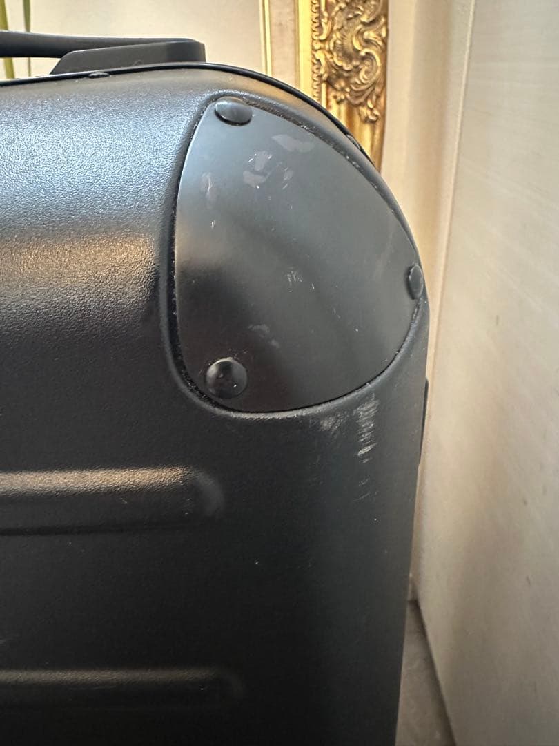 Yontory　機内持ち込み可 スーツケース「SOLGAARD」ブラック