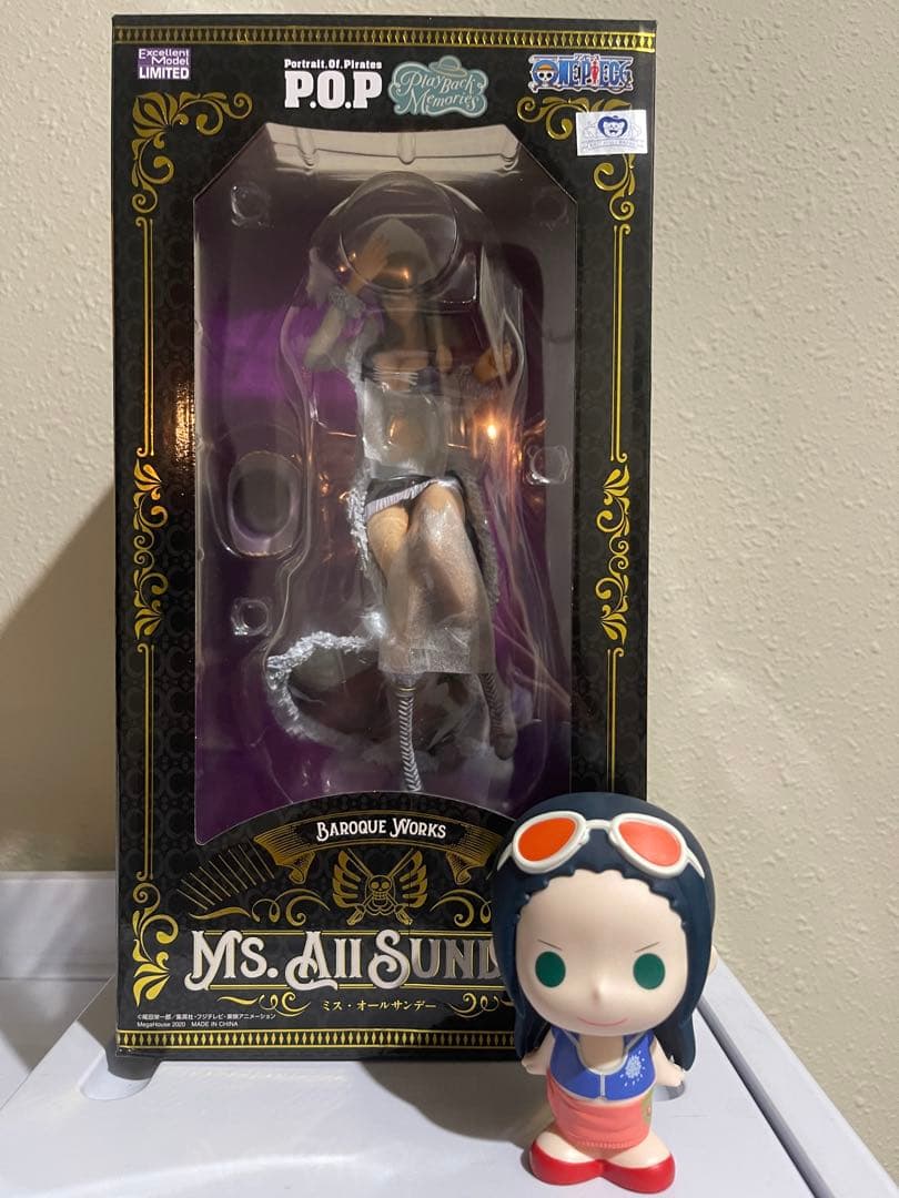 ミスオールサンデー　POP ワンピース　フィギュア　ニコロビン