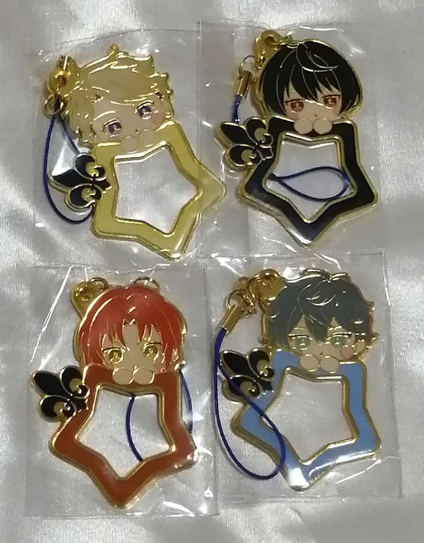 あんスタ　星型チャーム　前髪クリップ　缶バッジ　セット