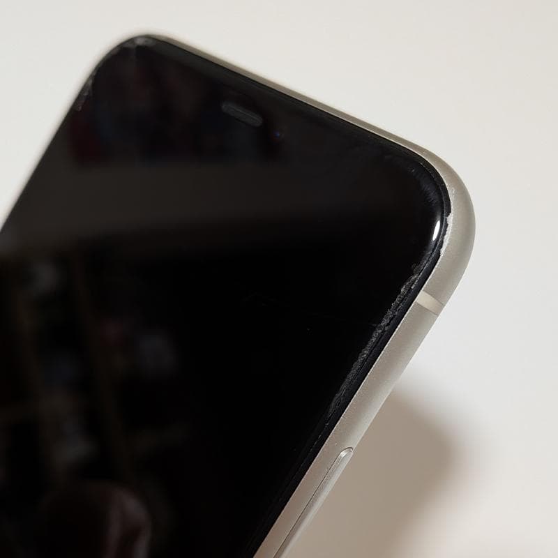 Apple iPhone11 ホワイト 白 64GB 本体 simフリー