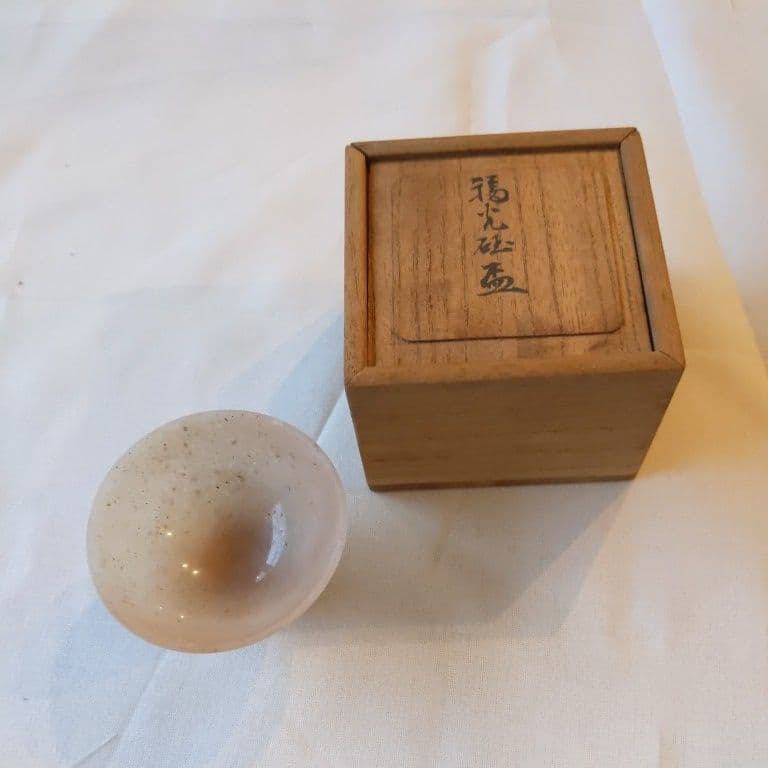 玉杯　水口青玉銅　おちょこ　鉱石