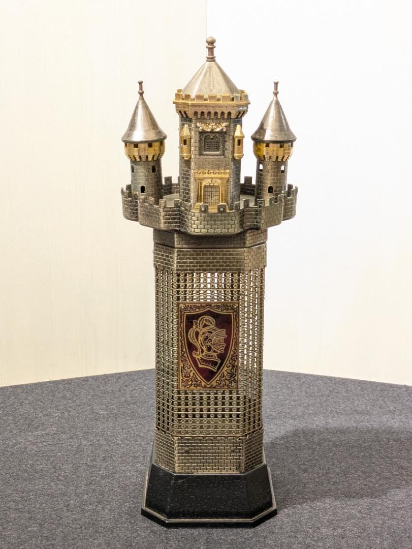 i+☆ ウイスキー 城型 ボトルケース オルゴール付き 西洋 塔 飾りケース