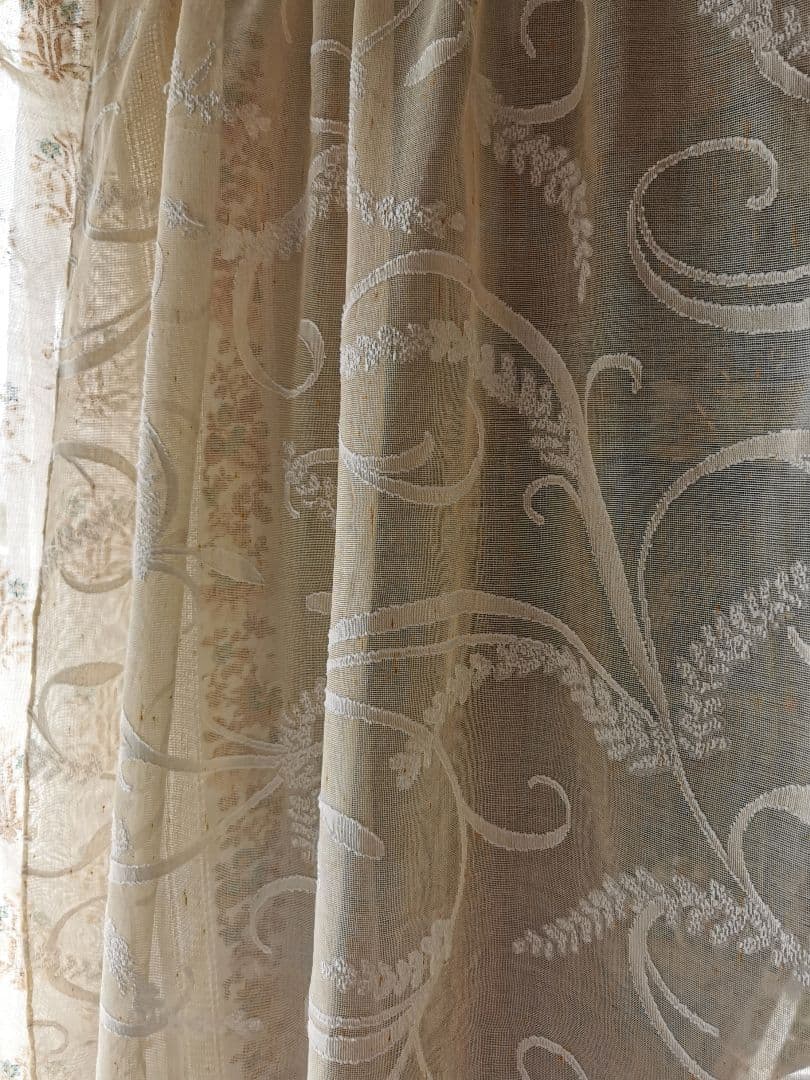 アンティークマドラスレース 麦の穂と葉 アプリコット＆アイボリー カーテンパネル