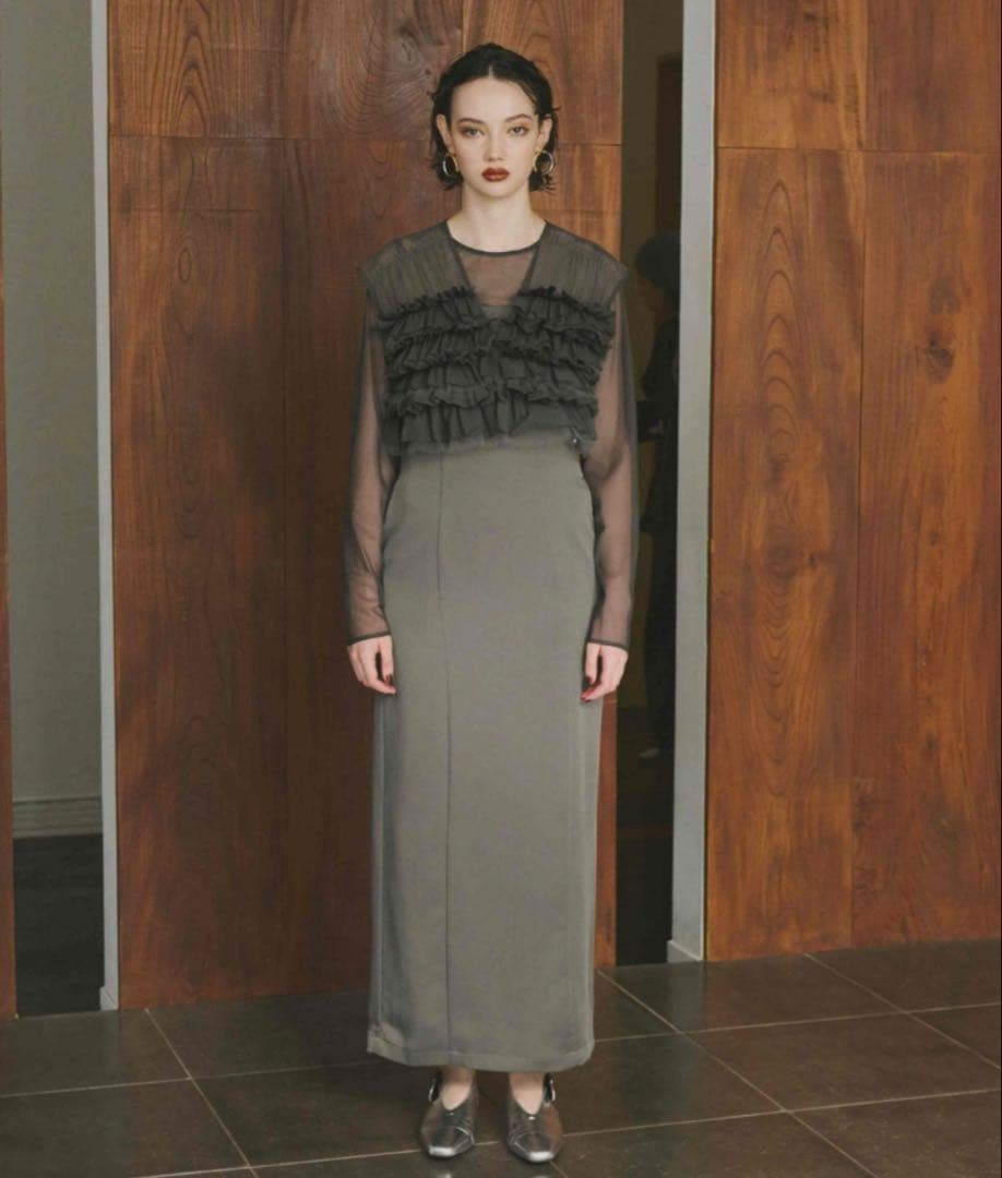 《新品タグ付》ANDRESD タフタチュールベストセットドレス