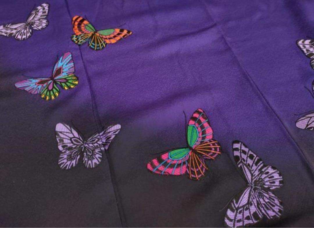 蝶の振袖セット （振袖+長襦袢+袋帯+帯締め+帯揚げ）裄68