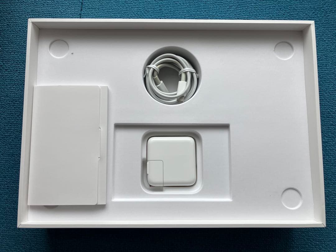 ら*ぴ様 13インチMacBooK Air