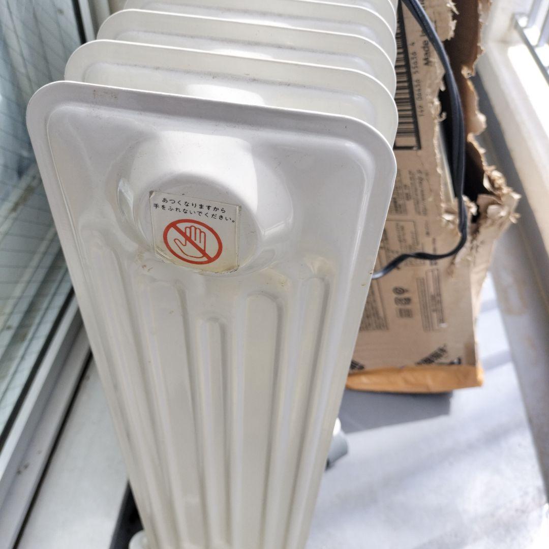 オイルヒーター ホワイト 移動用キャスター付き