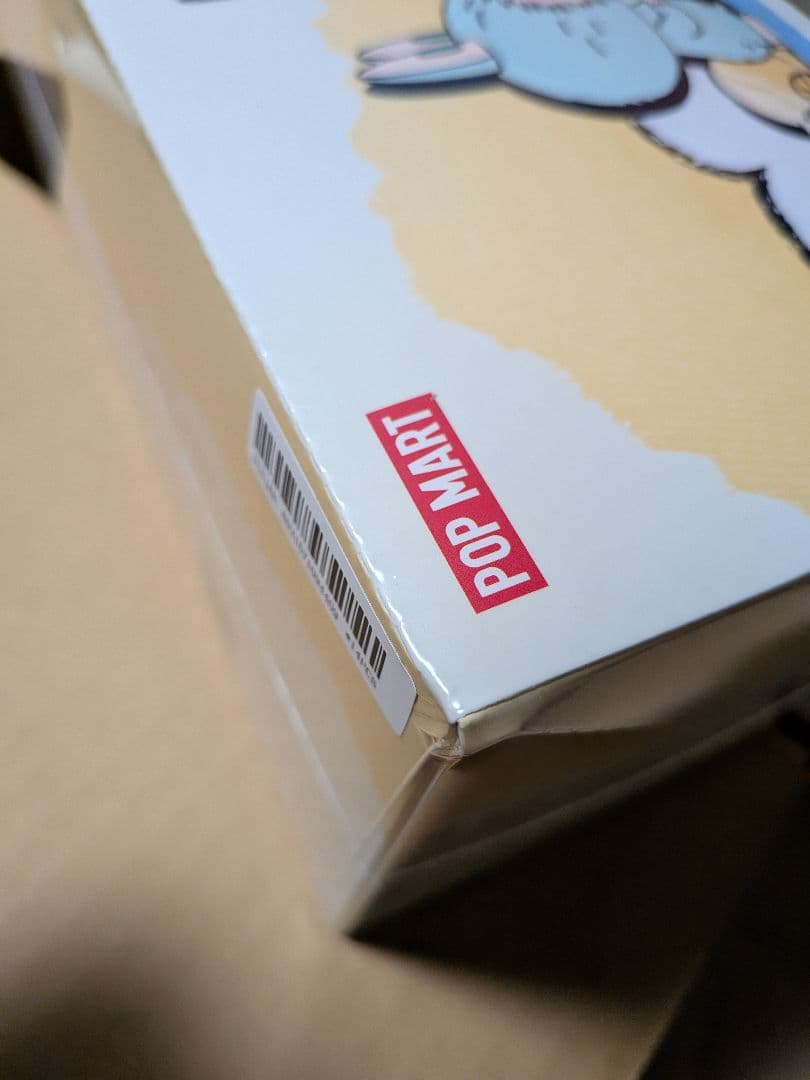 【POP MART段ボール付き、シュリンク付き】PIN FOR LOVE ラブブ